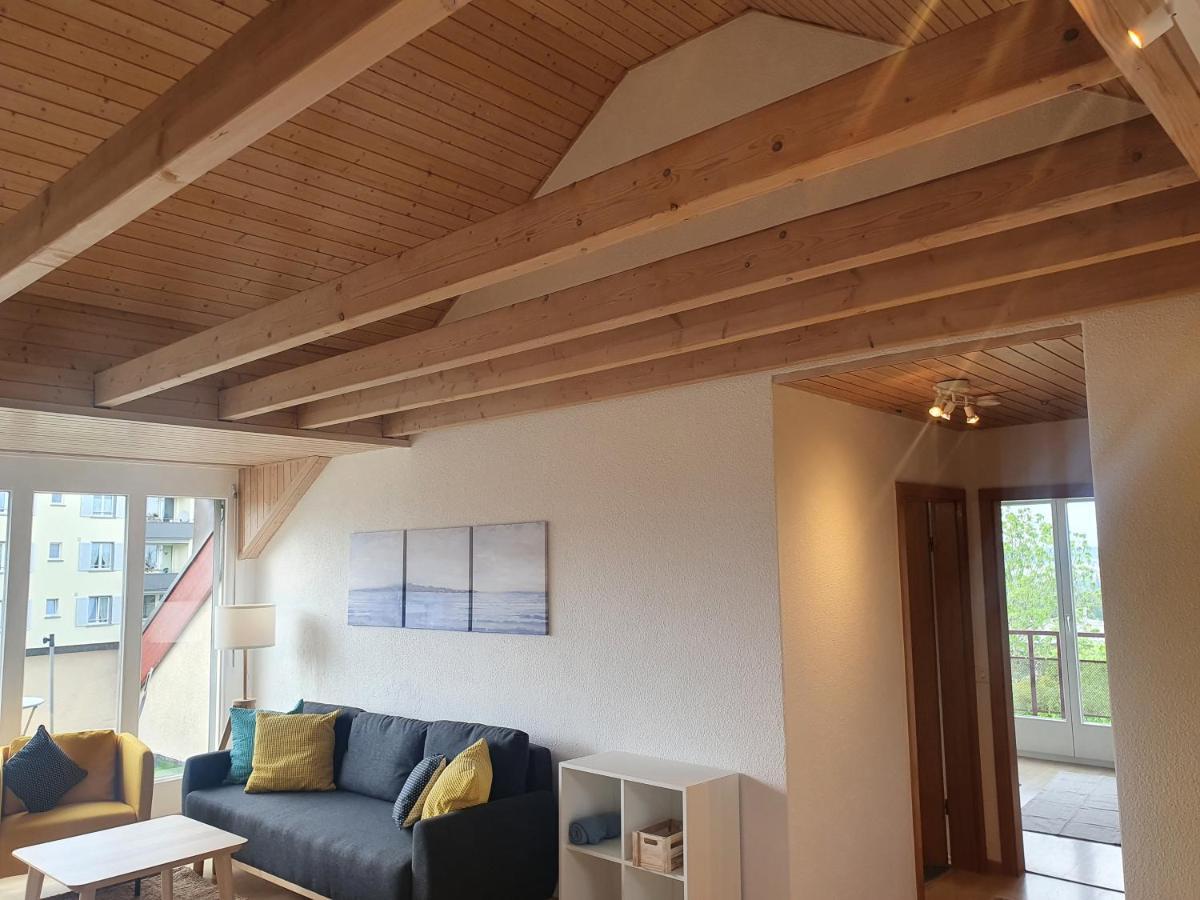 קרויצלינגן Ferienwohnung Mit Ausblick מראה חיצוני תמונה