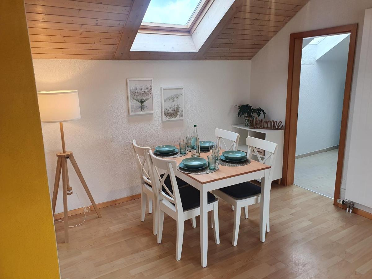 קרויצלינגן Ferienwohnung Mit Ausblick מראה חיצוני תמונה